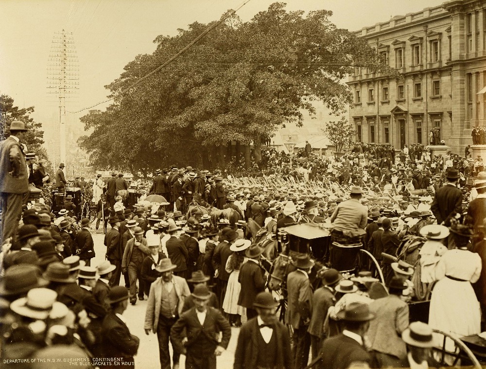 Departure of the NSW Bushmen&#039;s contingent. The Blue-Jackets en route, c.1900. Digital ID 1254_a011_a011000013r