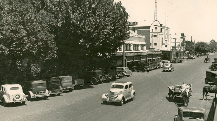 Gurwood Street, Wagga Wagga