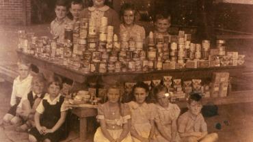 Food for Britain, Castle Hill Public School, 1946. Digital ID 15051_a047_005191