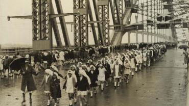 Sydney Harbour Bridge Childrens Day, 16 Mar 1932. ID 12685_a007_a00704_8734000052r