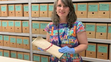 Bonnie presenting Archives Behind the Scenes Bonnie presenting Archives Behind the Scenes