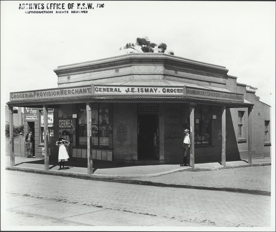 Premises of J. E. Ismay - Grocer, 1 Jan 1900. Digital ID: 4481_a026_000984 