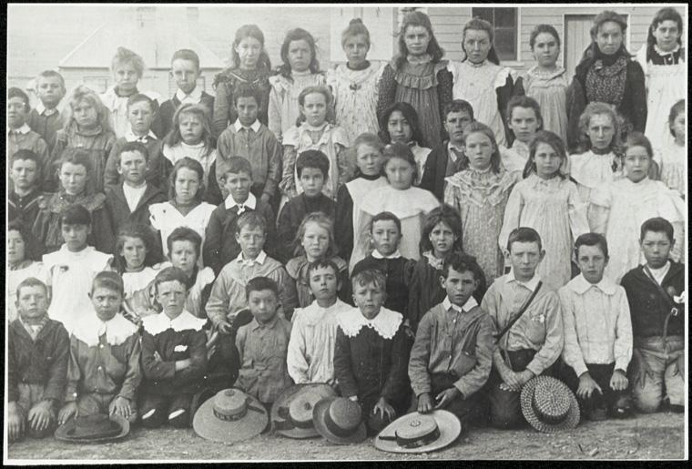 Adaminaby Public School, 1905. Digital ID 15051_a047_000019