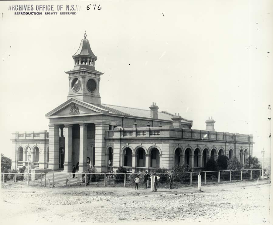 Wollongong Court House, pre-1891. Digital ID 4481_a026_000530