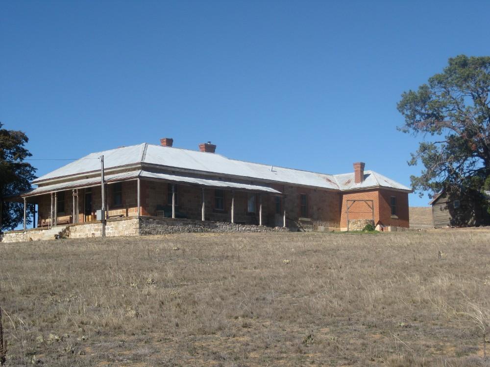 Dalgety Police Station and Court House. Photo taken by Suzanne Upton, August 2009